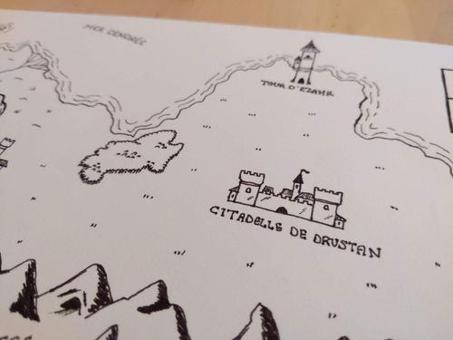 Partie nord-est avec une citadelle, un petit bois et une tour de magicien