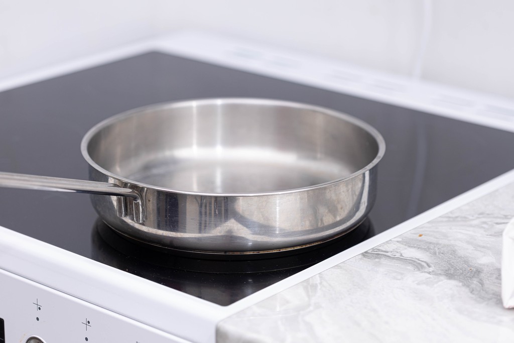 Induction vs. Electric Stoves Carbon Switch
