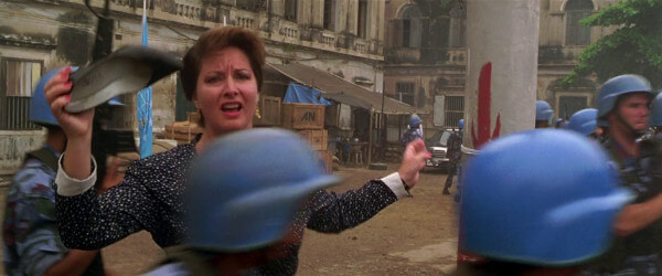Some lady holding a shoe, whilst everyone is scrambling to start the mission Some lady holding a shoe, whilst everyone is scrambling to start the mission
