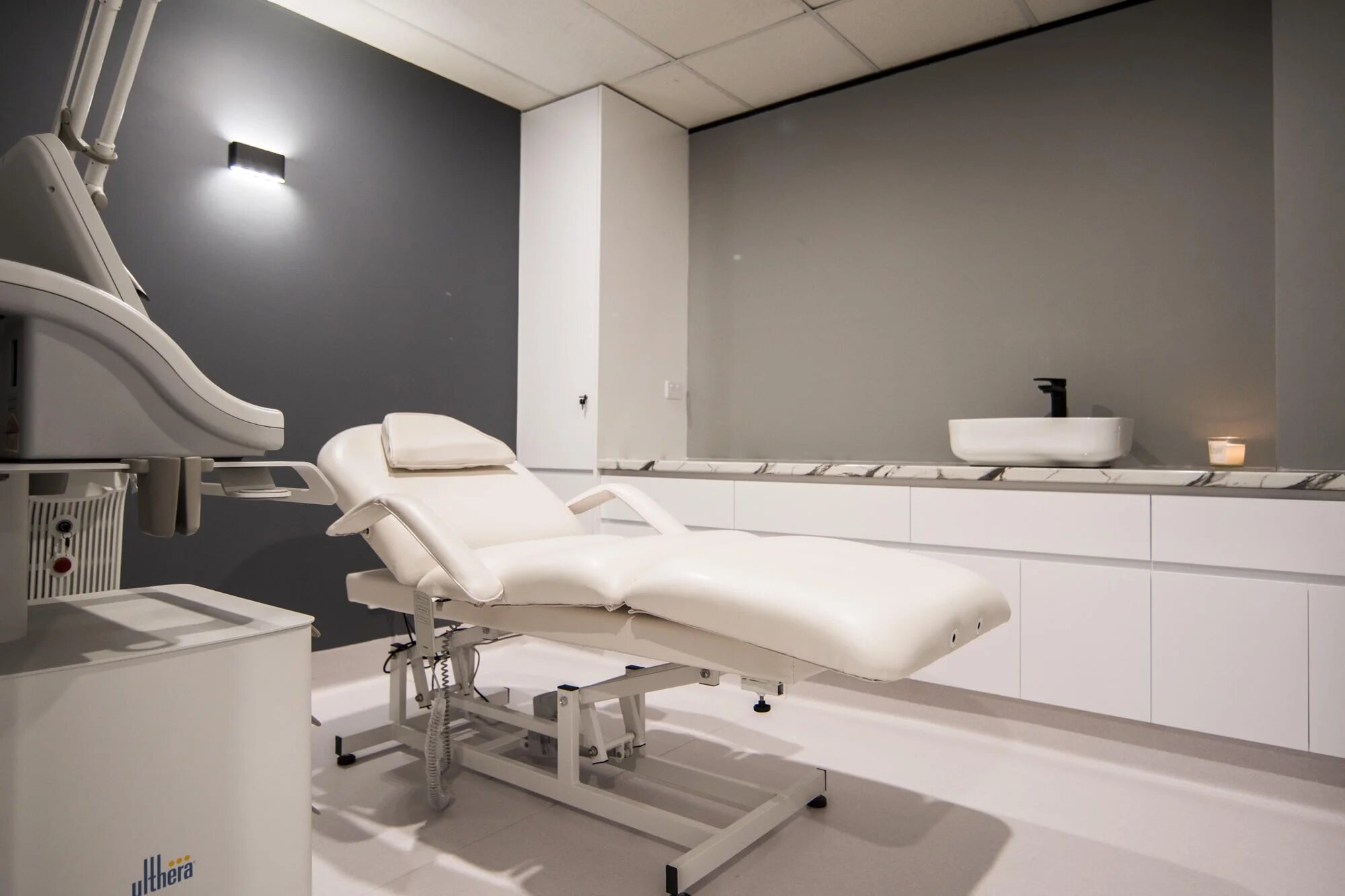 Ultherapy machine placed alongisde patient chair in 99 Medispa clinic