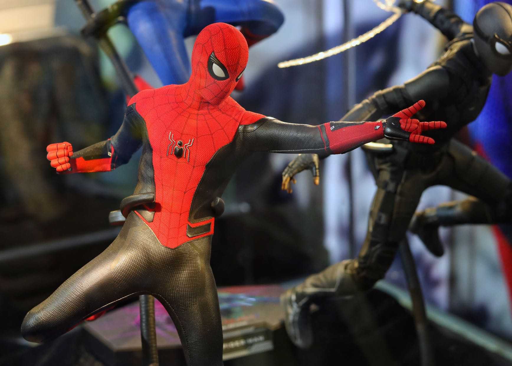 2019 CCG Hottoys Booth Photos Sharing