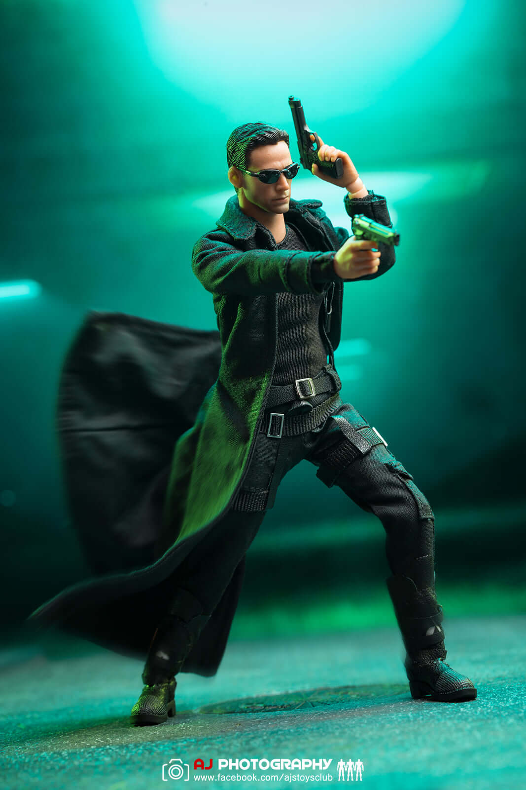 The Matrix Neo 1/12 Scale Figure by PCToys | Figround