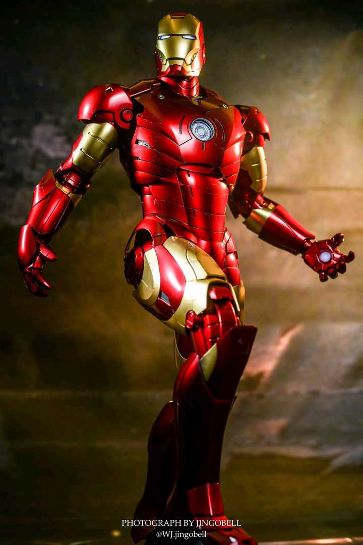 HT 1/4 Iron Man MK3 Album