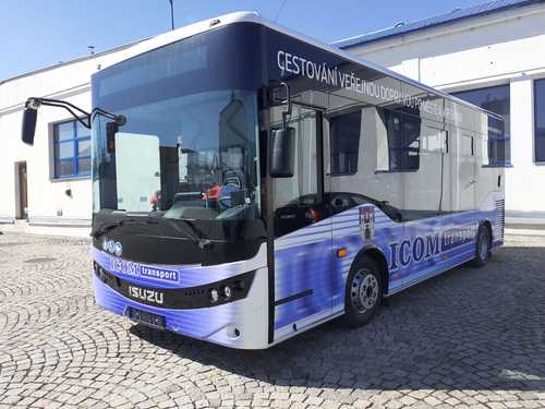 Dva nové autobusy ISUZU pro MHD Pelhřimov