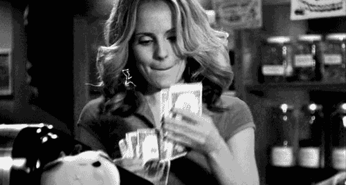 Anya counting her money