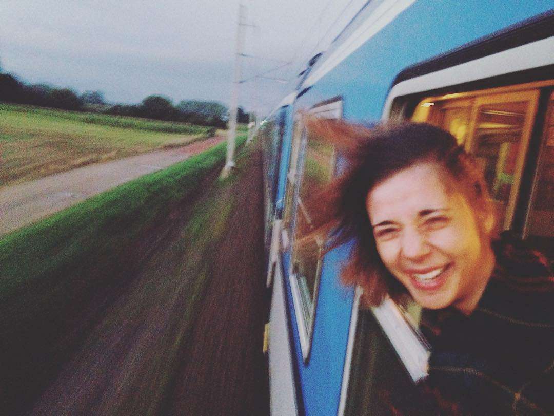 160 km/h 160 km/h