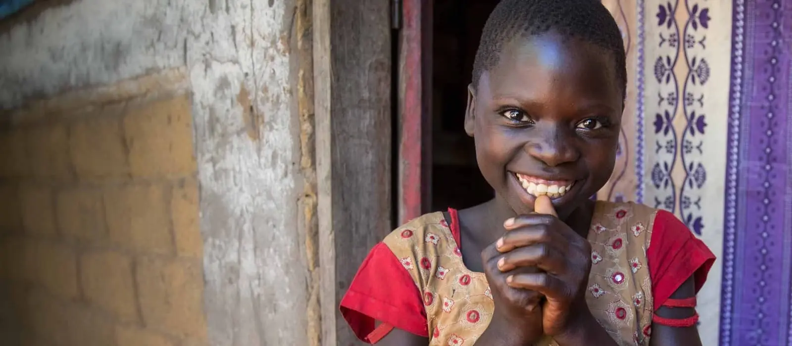 Nana (9) at her home in Katchumbuyu, DRC