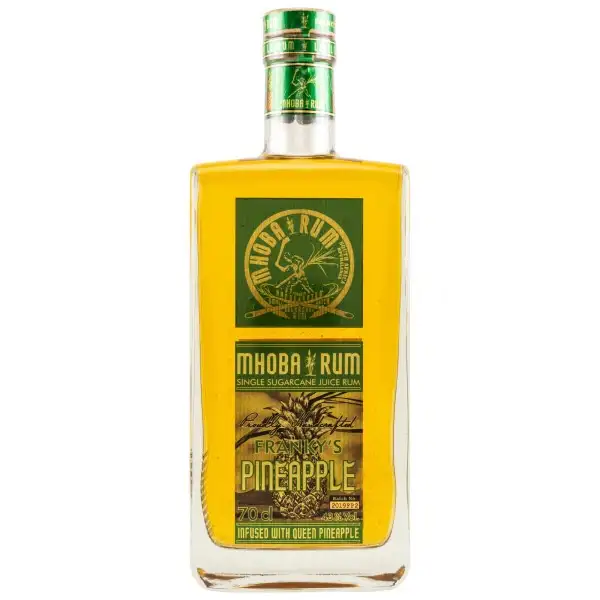 Image of the front of the bottle of the rum Franky‘s Pineapple