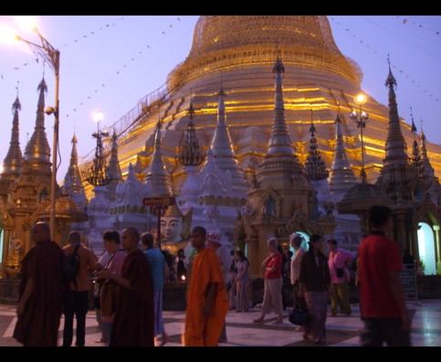 Burma Shwedagon 21