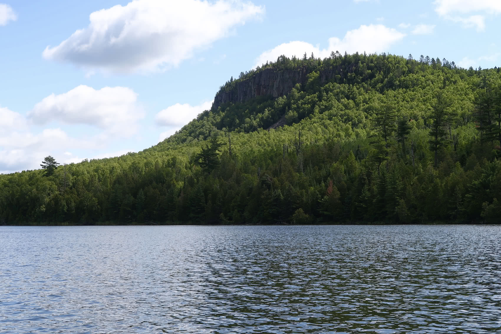 A shot of the cliffs on Rose Lake