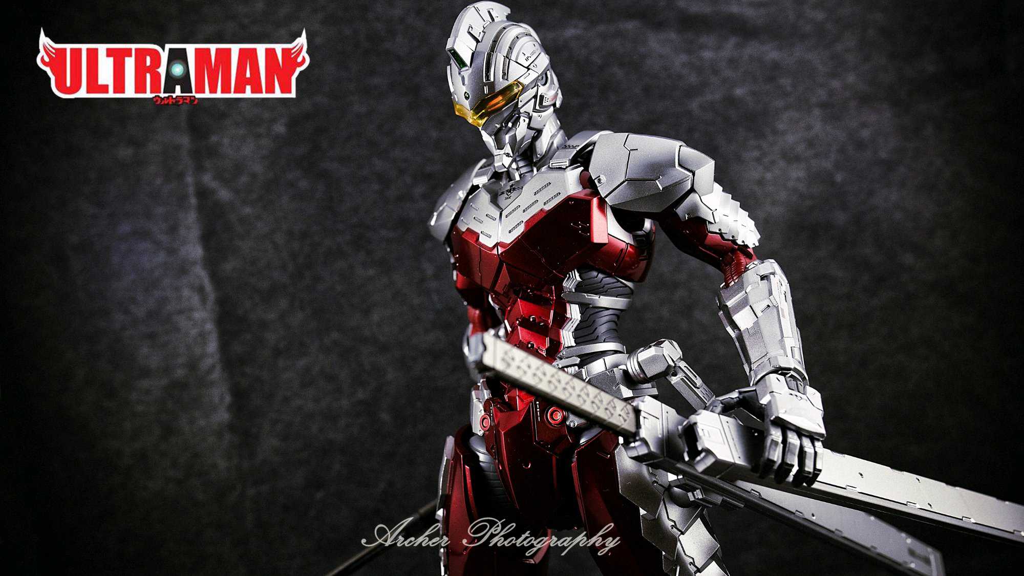 ULTRAMAN x SEVEN SUIT