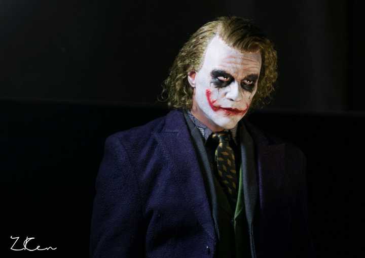 The Joker 1/4th Scale With Root Hair