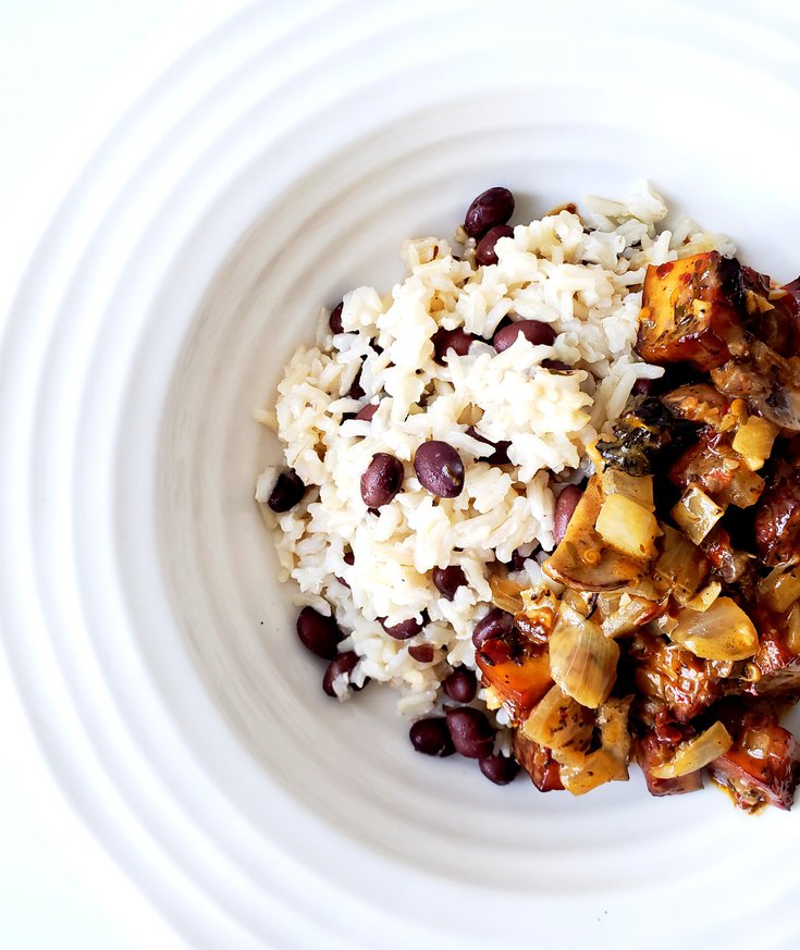 Bowl of Black Bean Rice with Jerk Tofu on Top