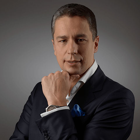 Pawel Motyl 100 Coaches