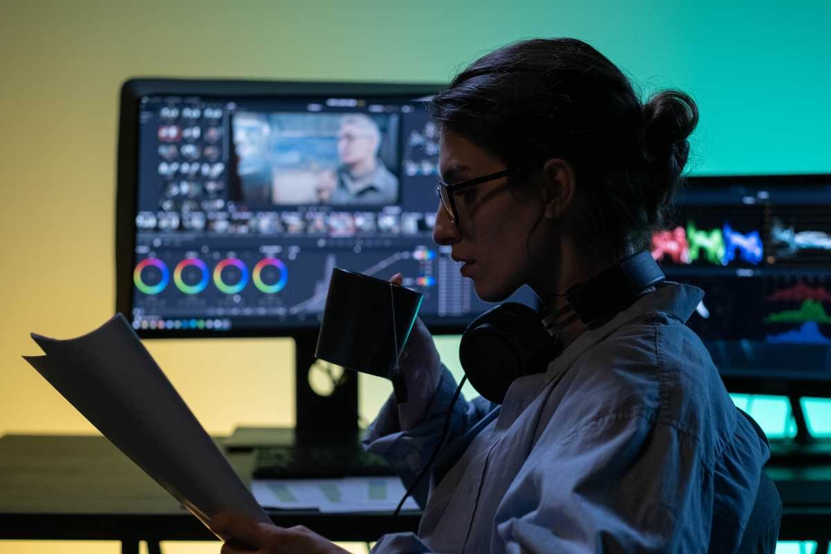 Where does DaVinci Resolve Save Projects? (2023 Update)