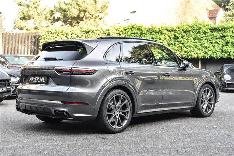 Porsche Cayenne E-HYBRID SPORTDESIGN+PANO.DAK+4WSTURING afbeelding 15