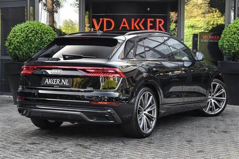 Audi Q8 55 TFSI 2X S-LINE+PANO.DAK+23INCH+BLACKLOOK NP.154K afbeelding 2