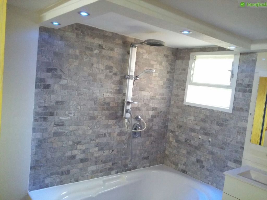 2 sofas in the apartment's livingroom