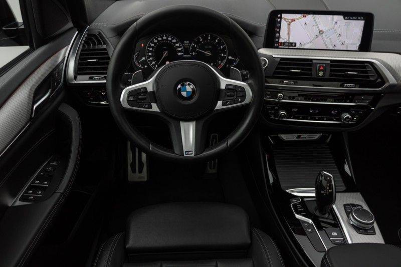 BMW X3 M40i xDrive 360pk Panoramadak VirtualCockpit ShadowLine Sportleder Hifi AmbientLight 20” Camera ParkAssist Pdc afbeelding 3