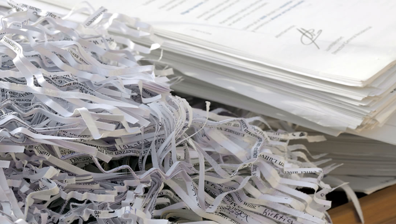 Imagem em destaque para o artigo: Destruição Segura e Descarte Ecológico de Documentos