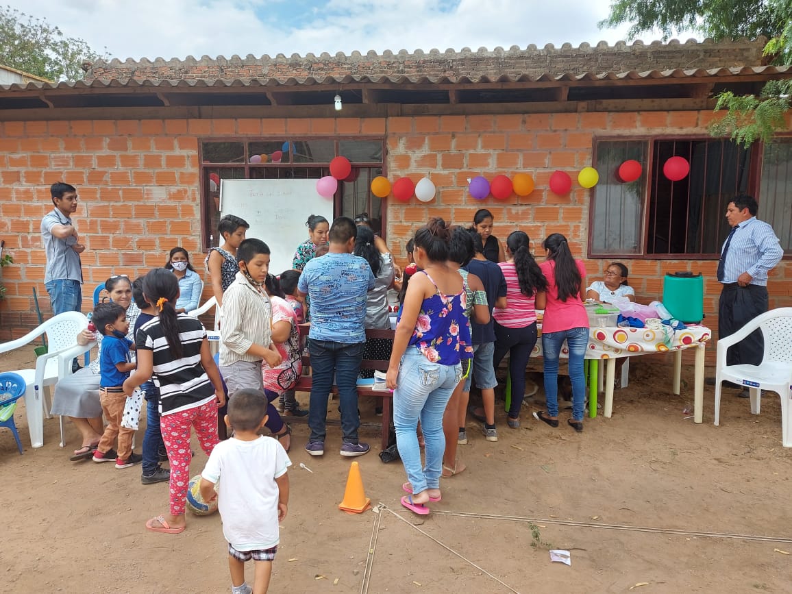 Compra y venta en la Feria del Dulce 2020