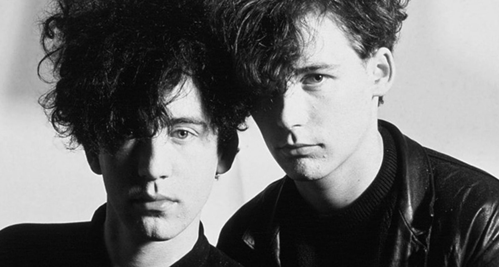 The jesus and mary chain glasgow eyes. Jesus and Mary Chain. Джим и Уильям Рид the Jesus and Mary Chain.
