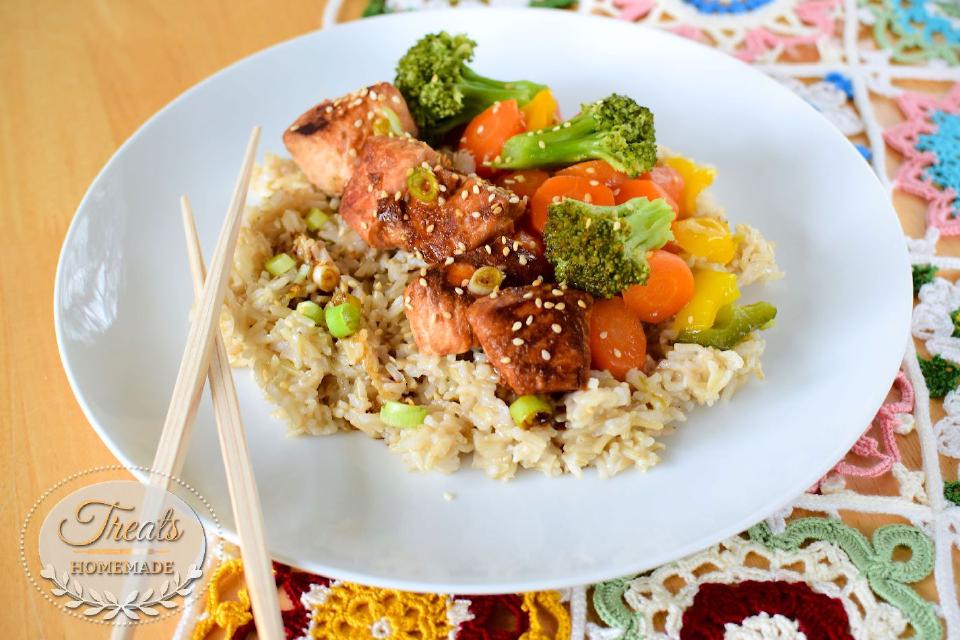Asian Flavored Salmon, Rice and Vegetables Treats Homemade