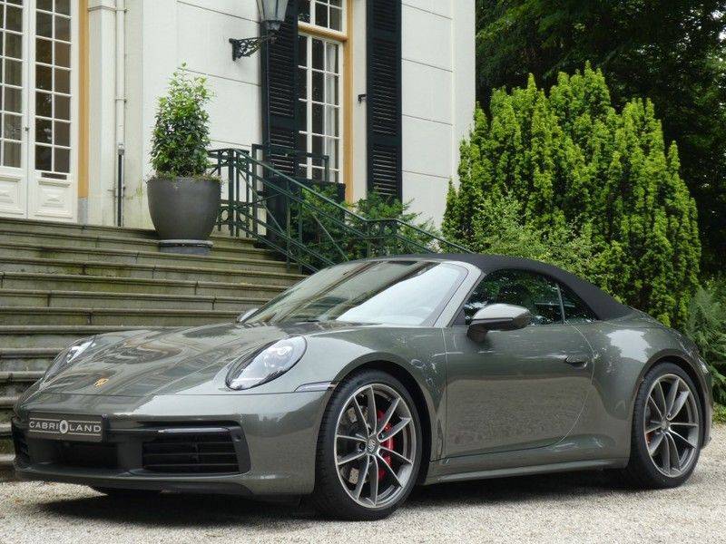 Porsche 992 Cabrio 3.0 Carrera 4S afbeelding 20