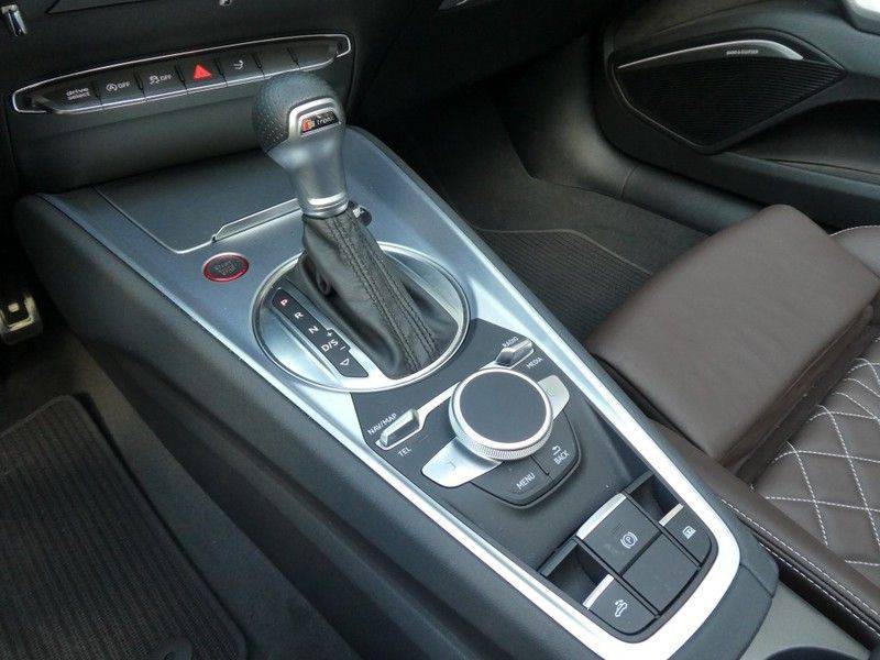 Audi TT TTS Roadster Quattro automaat afbeelding 17