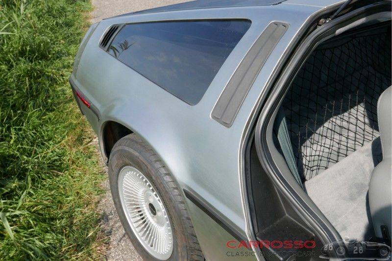 DeLorean DMC De Lorean DMC-12 5 speed M/T  low 10.877 miles afbeelding 5