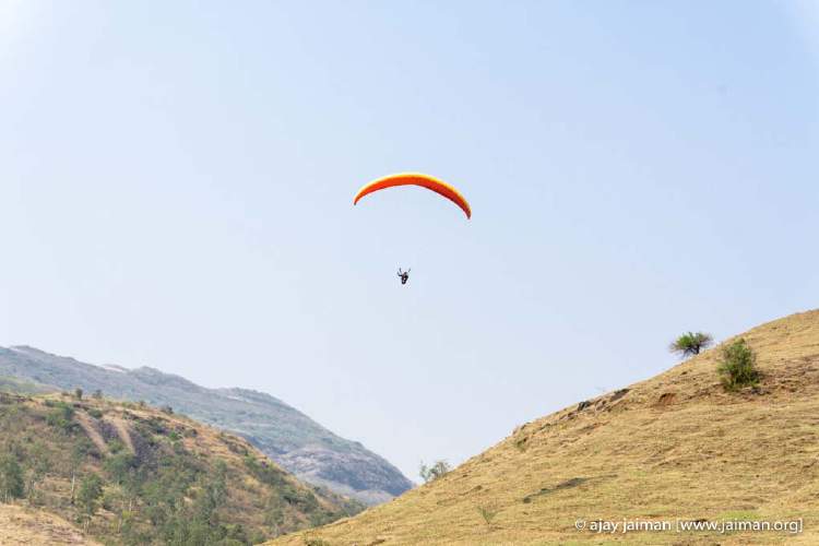 The gentle rolling hills in Kamshet offer a good opportunity for beginner flying enthusiasts like me.