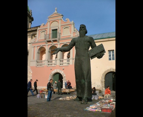 Lviv Statues 1