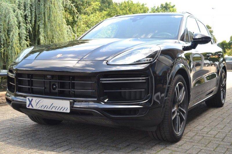 Porsche Cayenne Turbo afbeelding 1