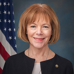  senator Tina Smith