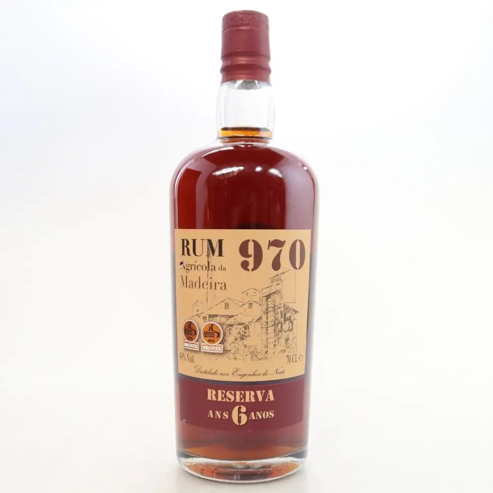 Image of the front of the bottle of the rum 970 Reserva