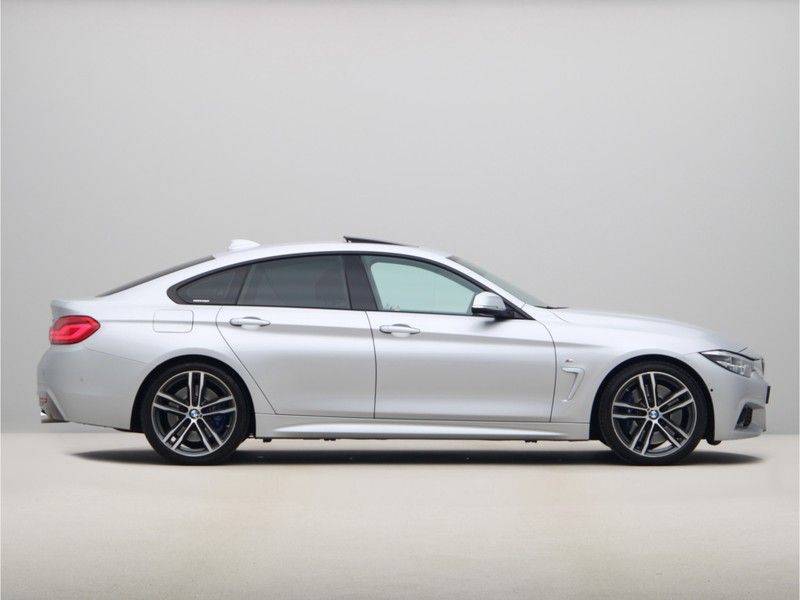 BMW 4 Serie 440i High Executive afbeelding 8