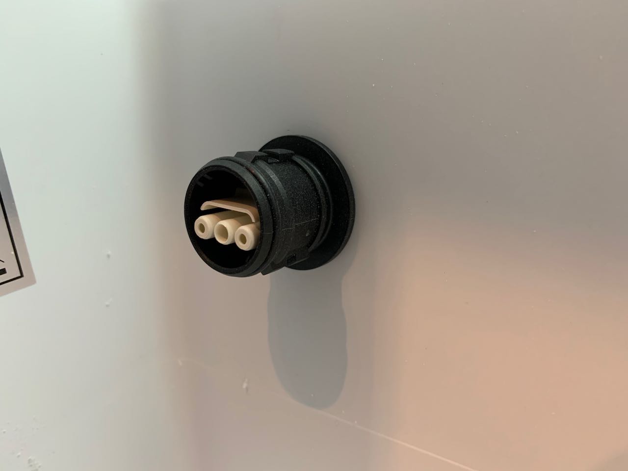 A photo showing the installed socket