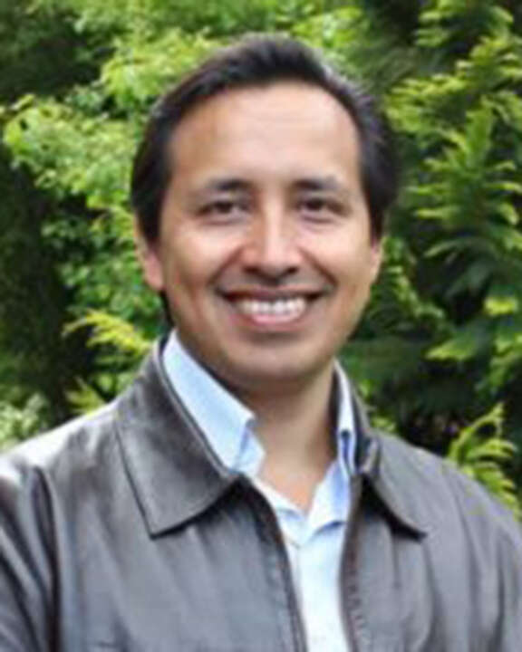 Dr Paul Benitez-Aguirre