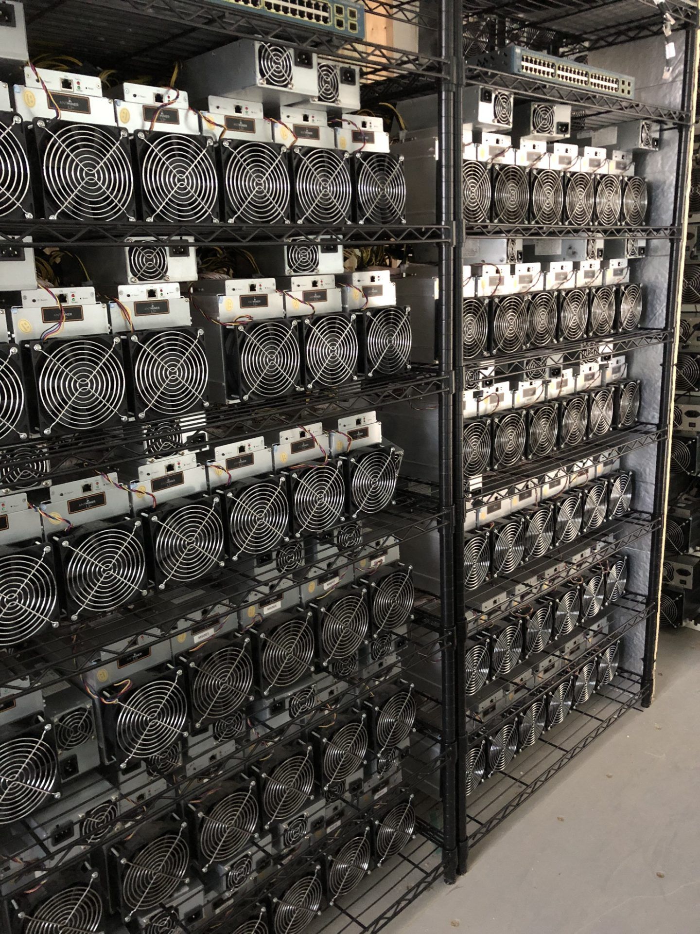 bitcoin mining container price