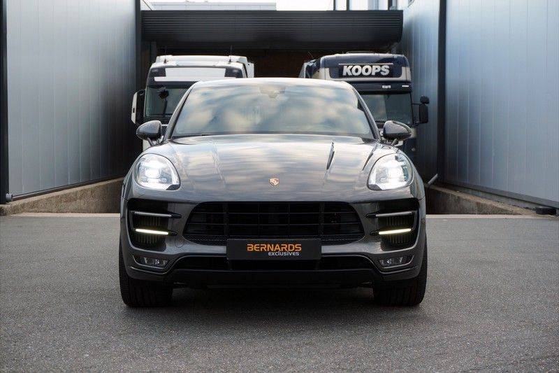 Porsche Macan Turbo 3.6 Performance Package afbeelding 24