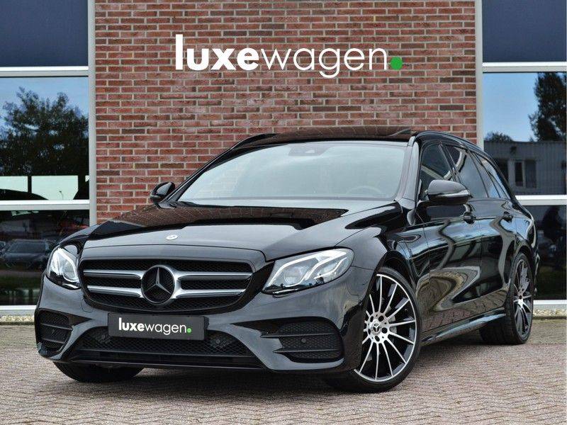 Mercedes-Benz E-Klasse 200 T 184pk AMG-Line El-Dak Night Trekh Widescr Burmester afbeelding 1