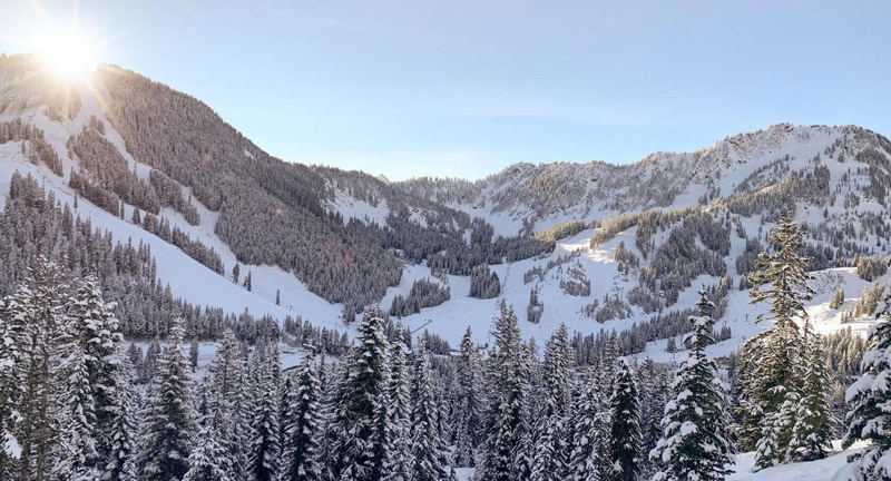 Majestic view of the Pacific Northwest mountian range covered in snow