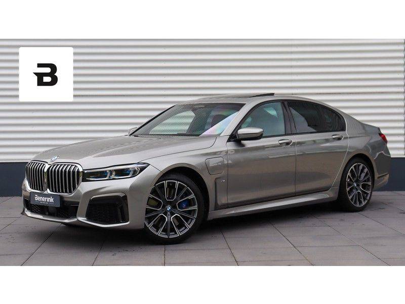 BMW 7 Serie 745e High Executive Bowers & Wilkins, Laserlight, Head Up afbeelding 1