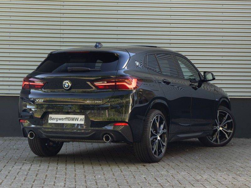 BMW X2 sDrive20i M-Sport - Panorama - Harman Kardon - DAB - Head-up afbeelding 2