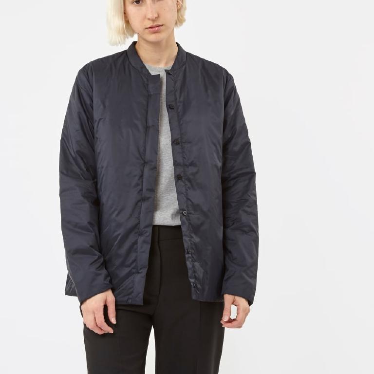Norse Project lance une ligne womenswear sans compromis