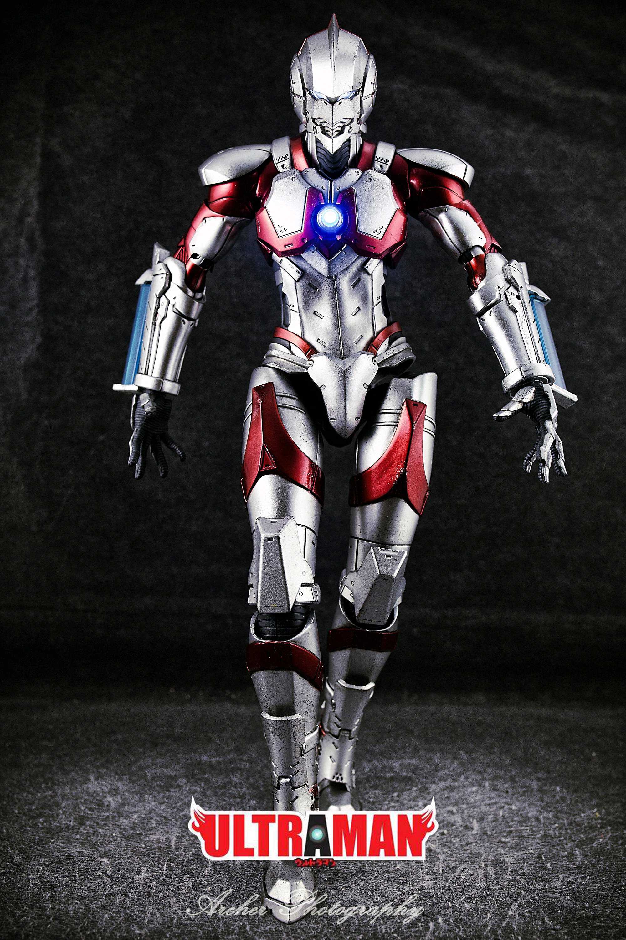 ULTRAMAN x SEVEN SUIT