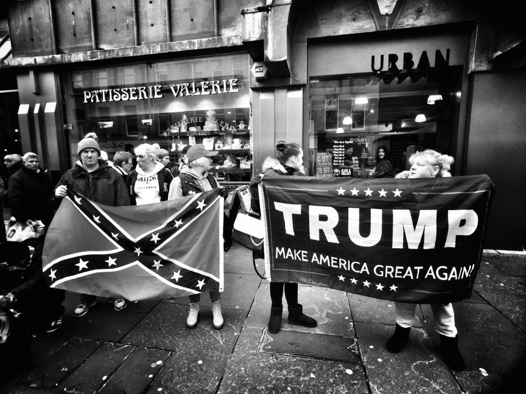 oh my god twitter doesn’t include alt text from images in their API