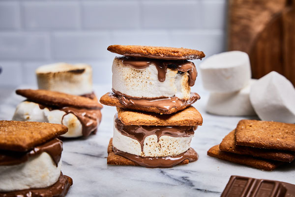 Homemade S'mores and Graham Crackers