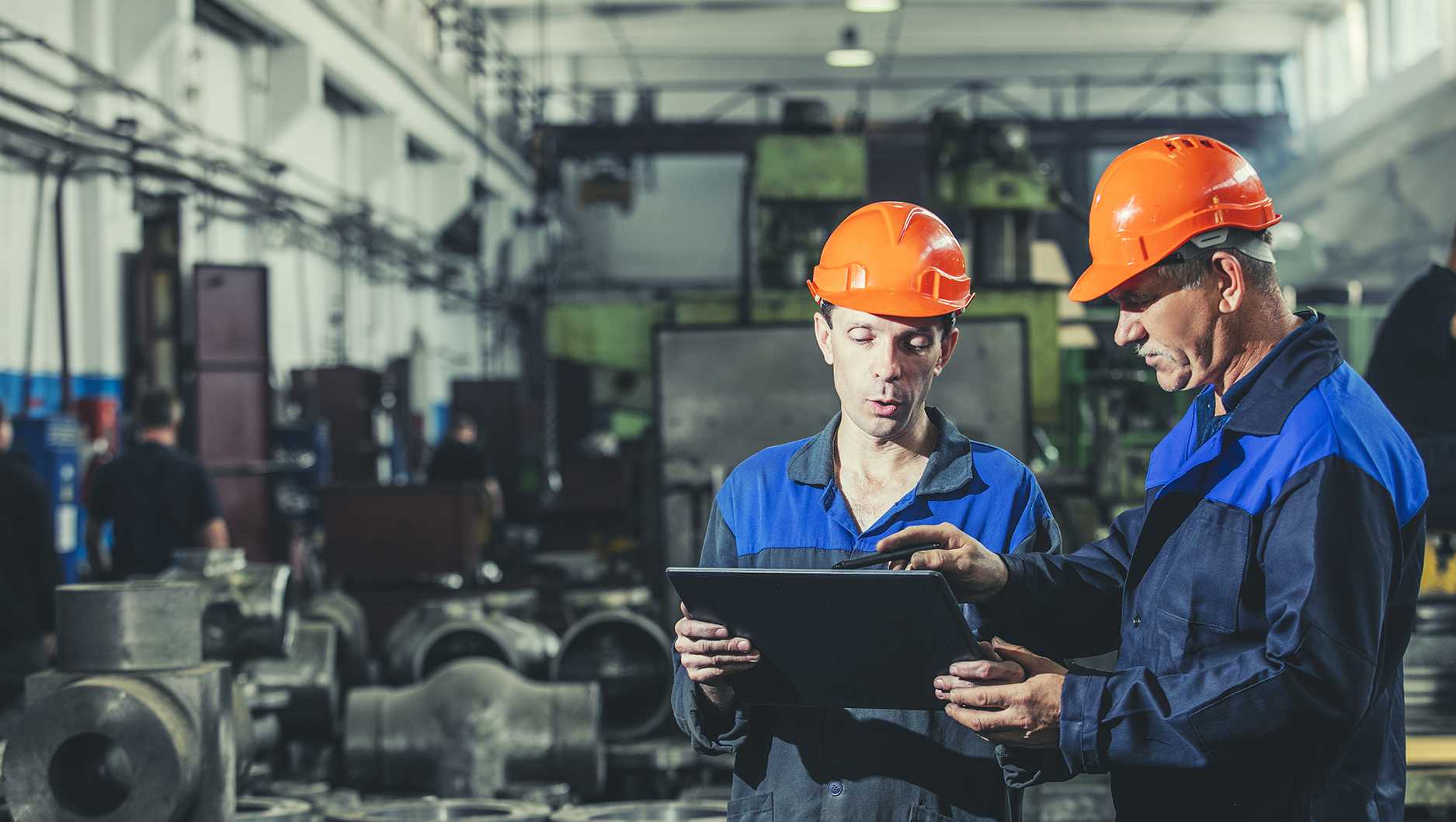 3 IoT Strategies for Improving Your Manufacturing Processes with Maintenance Connection - Main