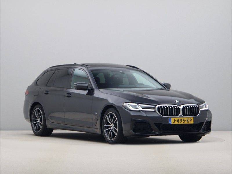 BMW 5 Serie 520i Touring High Executive Edition afbeelding 7